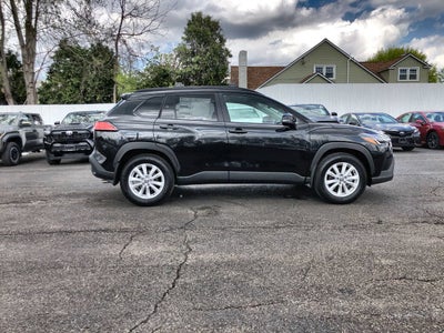 2024 Toyota Corolla Cross LE