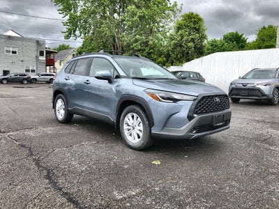 2024 Toyota Corolla Cross LE