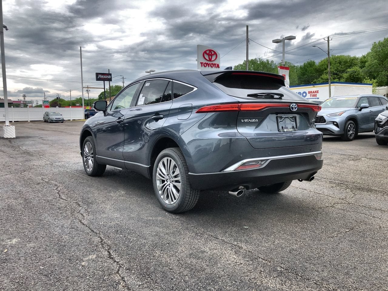 2024 Toyota Venza XLE
