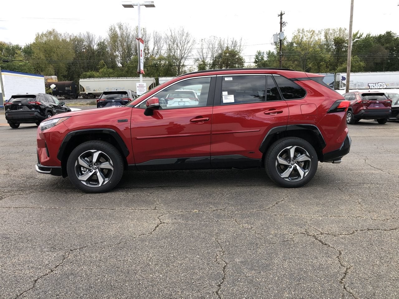 2023 Toyota RAV4 Prime SE