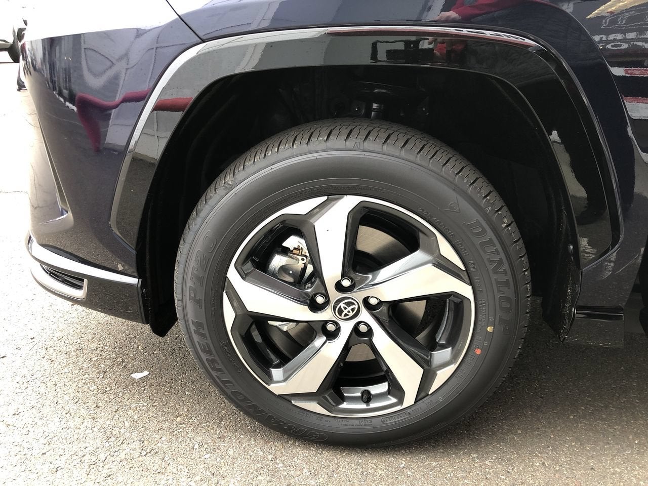 2023 Toyota RAV4 Prime SE