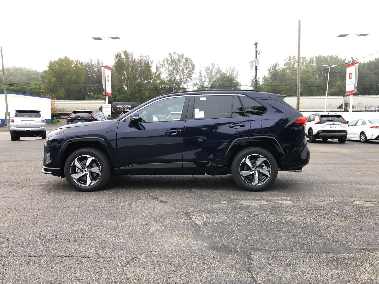 2023 Toyota RAV4 Prime SE