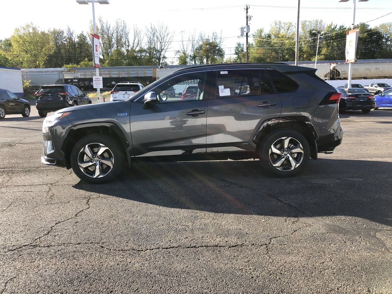 2023 Toyota RAV4 Prime SE