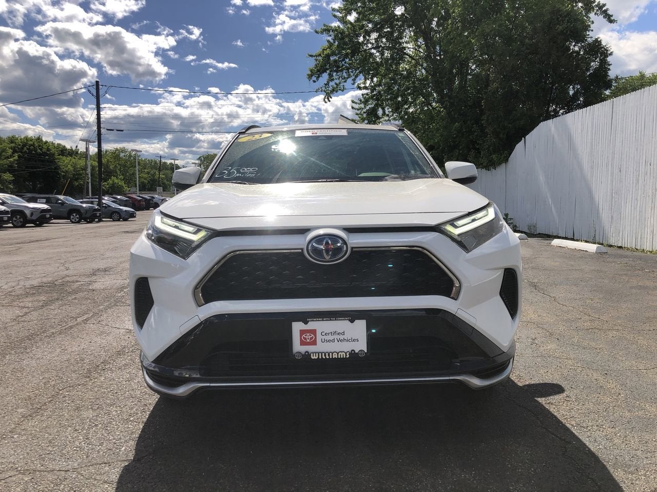 2023 Toyota RAV4 Prime SE