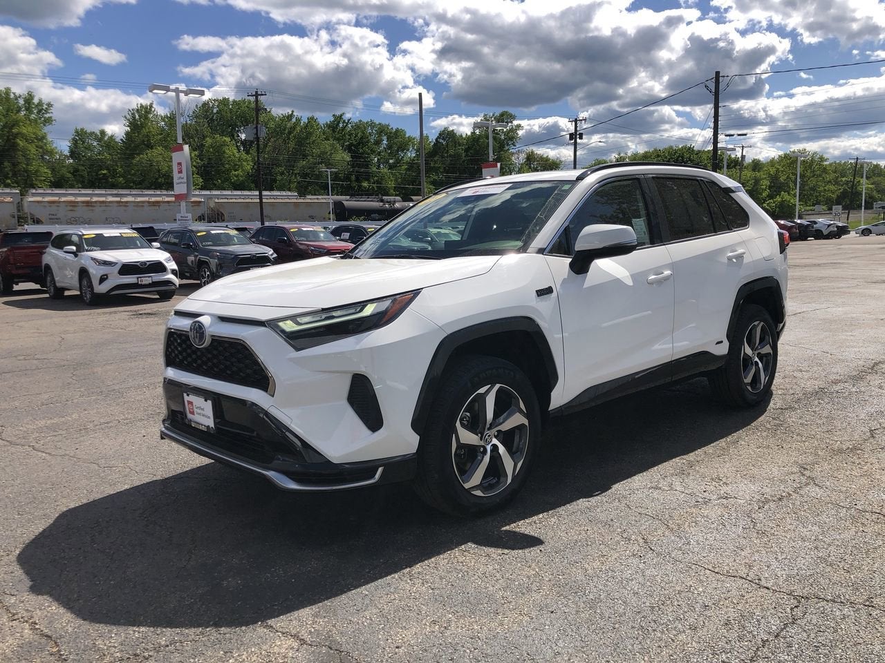 2023 Toyota RAV4 Prime SE