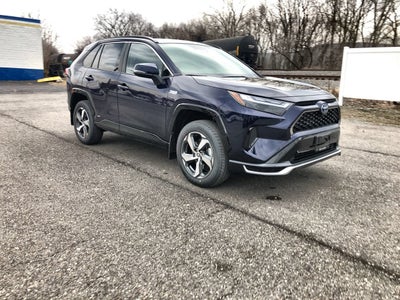2024 Toyota RAV4 Prime SE
