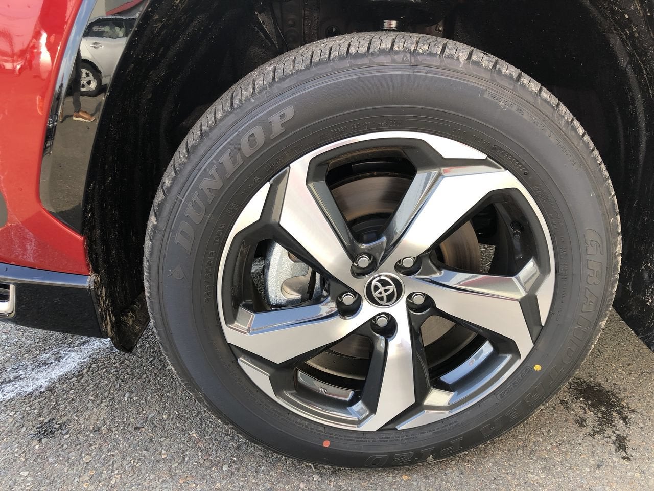 2025 Toyota RAV4 Plug-In Hybrid SE