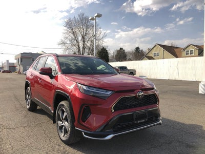 2025 Toyota RAV4 Plug-In Hybrid SE