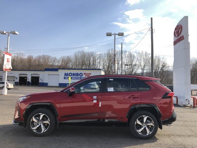 2025 Toyota RAV4 Plug-In Hybrid SE