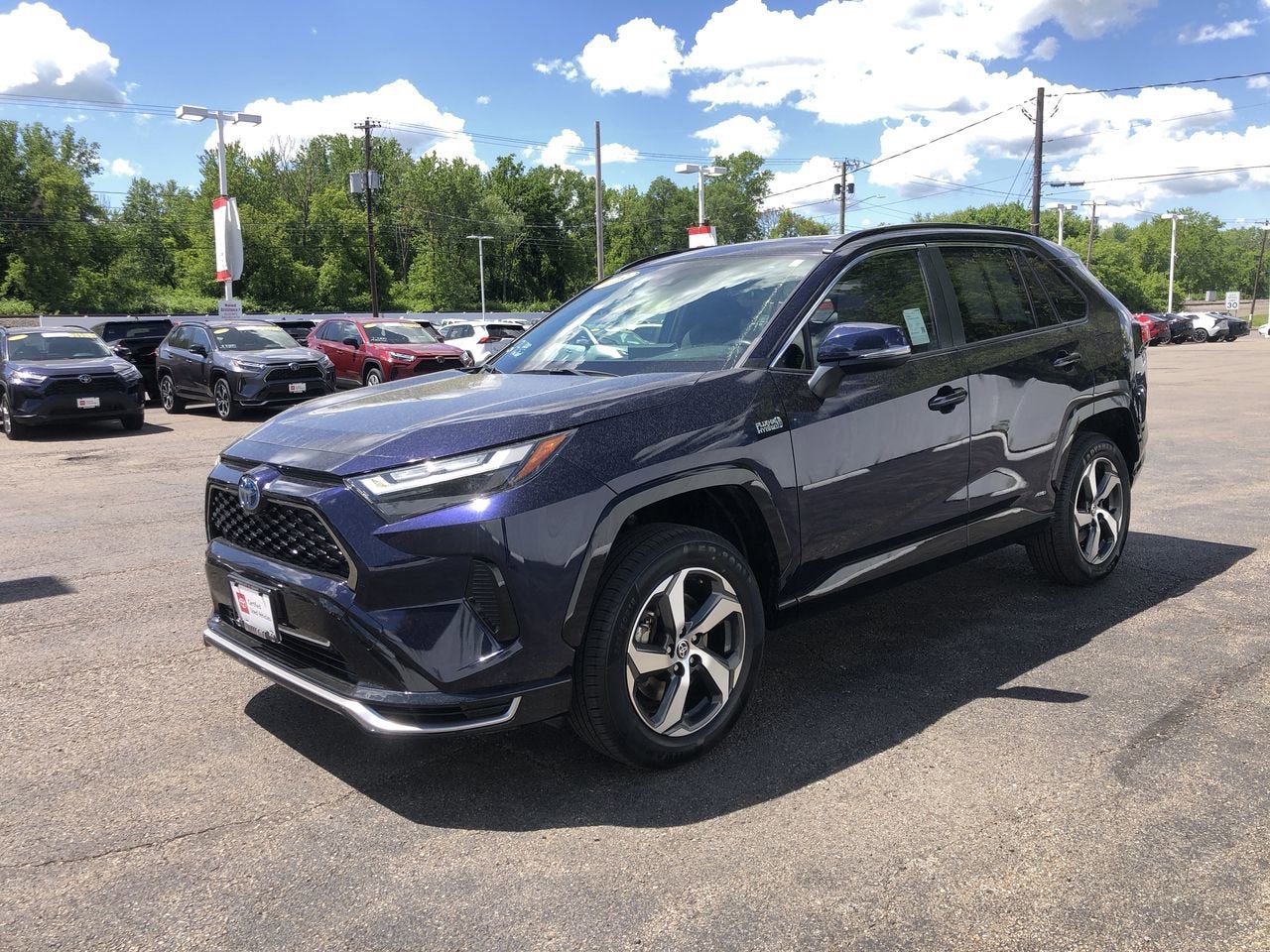 2023 Toyota RAV4 Prime SE