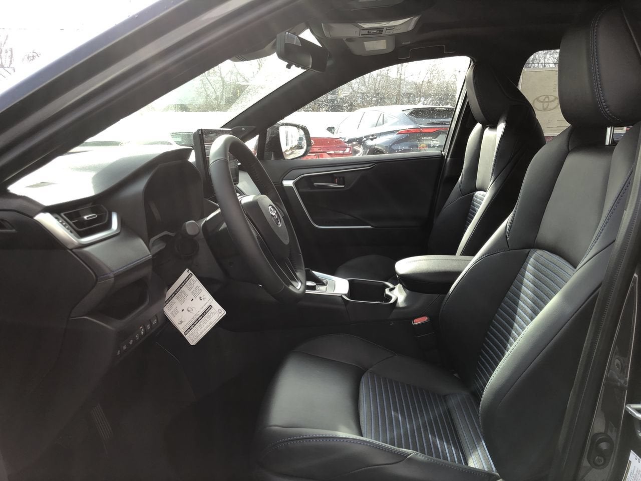 2025 Toyota RAV4 Hybrid XSE