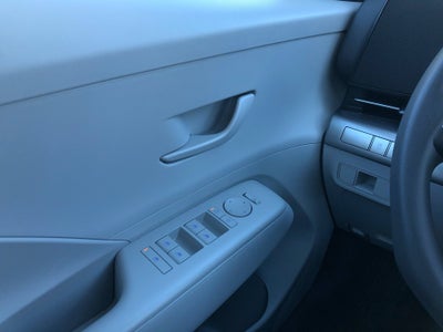 2024 Hyundai Kona SE